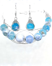 Load image into Gallery viewer, Blue Dragon Veins Agates Figure 8 Silver in Color Set