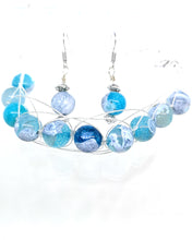 Load image into Gallery viewer, Blue Dragon Veins Agates Figure 8 Silver in Color Set