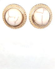 Load image into Gallery viewer, Marble Agate Gold Stud Earrings