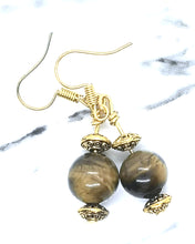 Load image into Gallery viewer, Tiger-eye Figure 8 Gold in Color Set