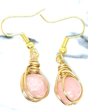 Load image into Gallery viewer, Natural Sunstone Pink Jade Nest-wrap Earrings
