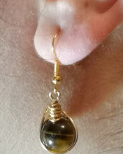 Load image into Gallery viewer, Natural Tiger-eye Nest-Wrap Earrings
